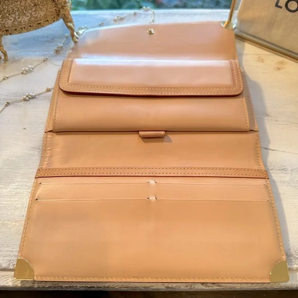 SOLD Limited edition Louis Vuitton White Monogram Multicolor Sarah Wallet - Picture 7 of 11